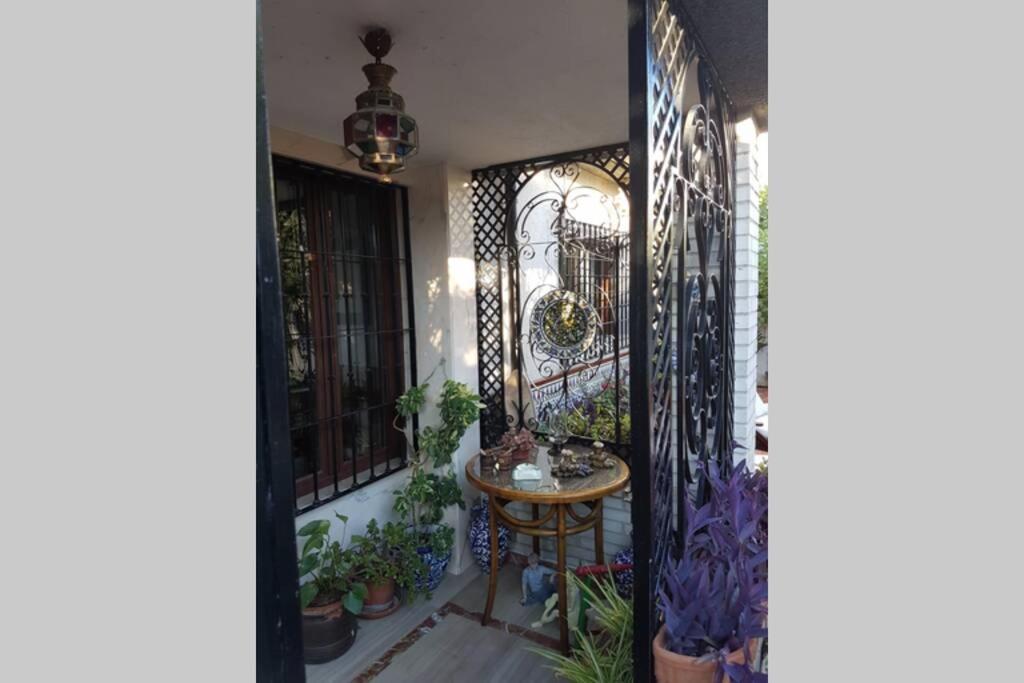 Casa En Granada Con Hermoso Jardin, Parking Calle Exteriör bild