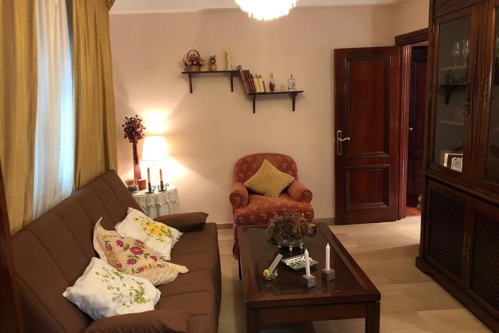 Casa En Granada Con Hermoso Jardin, Parking Calle Exteriör bild