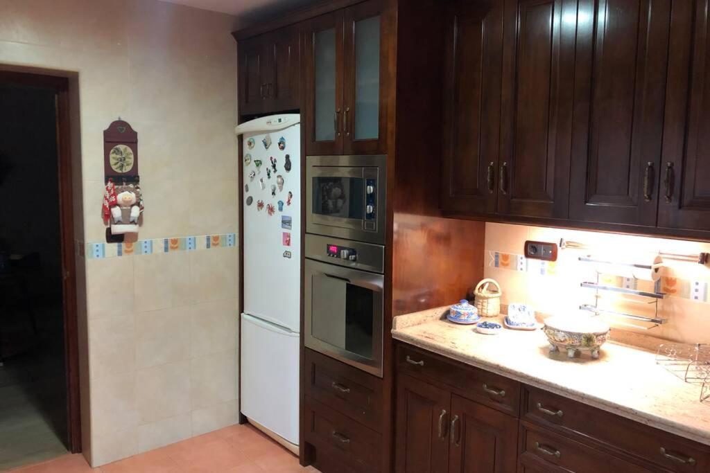 Casa En Granada Con Hermoso Jardin, Parking Calle Exteriör bild